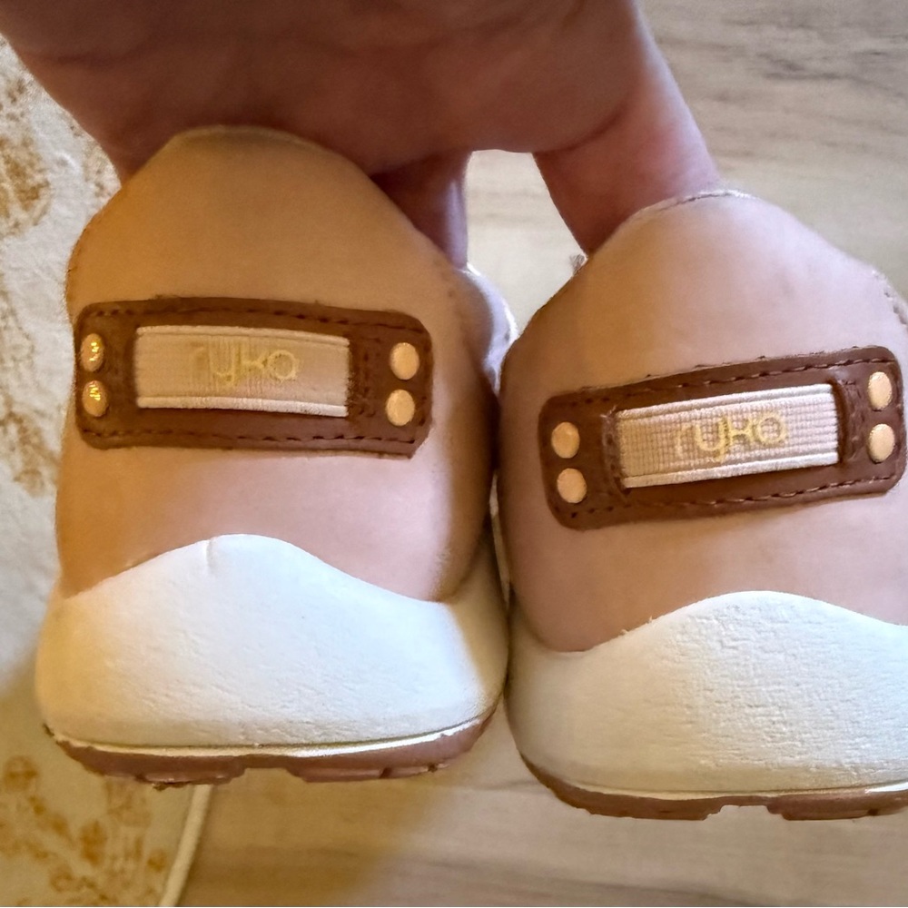 Ryka Women's Peach Flats - Picture 2 of 6